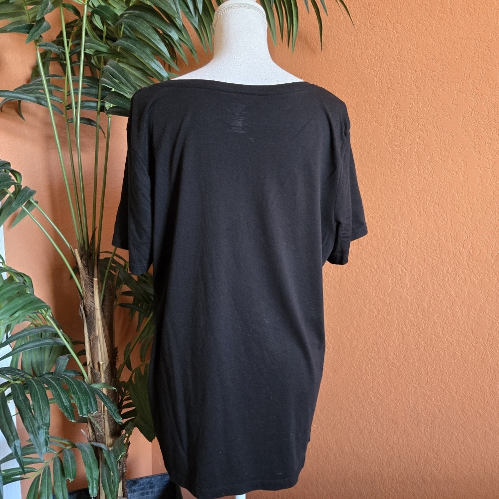 3/$25 Members Mark Essential V Neck Tee Shirt Soft XXL Basic Black Modal Pima - Picture 3 of 7